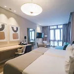 Barcelo Cervantes Otel Oviedo
