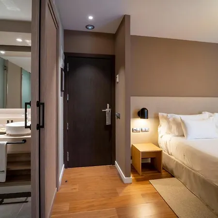 Barcelo Cervantes Hotell 5*