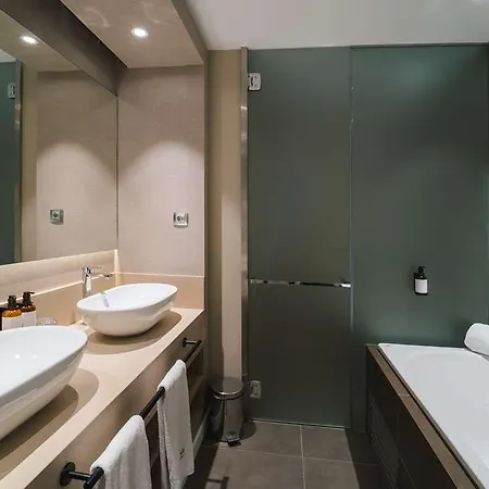 Hotel Barcelo Cervantes 5*