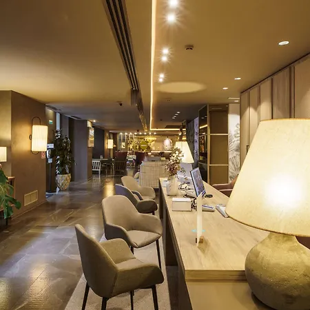 Barcelo Cervantes Ов'єдо