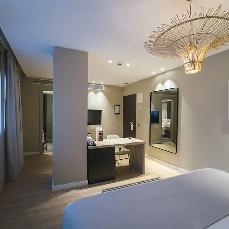 Barcelo Cervantes Готель 5*