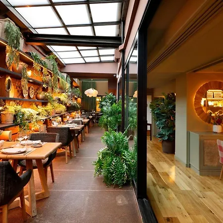 Szálloda Barcelo Cervantes 5*