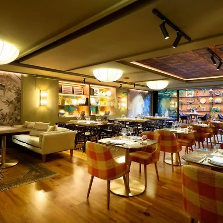 Barcelo Cervantes Oviedo