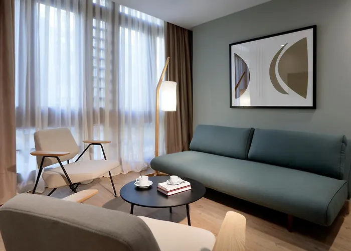 바르셀로 세르반테스 호텔 5*