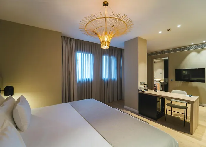 호텔 바르셀로 세르반테스 오비에도