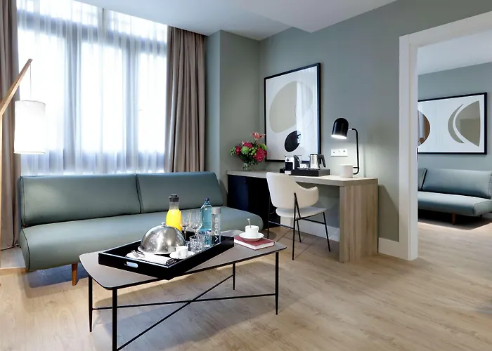 호텔 바르셀로 세르반테스 5*